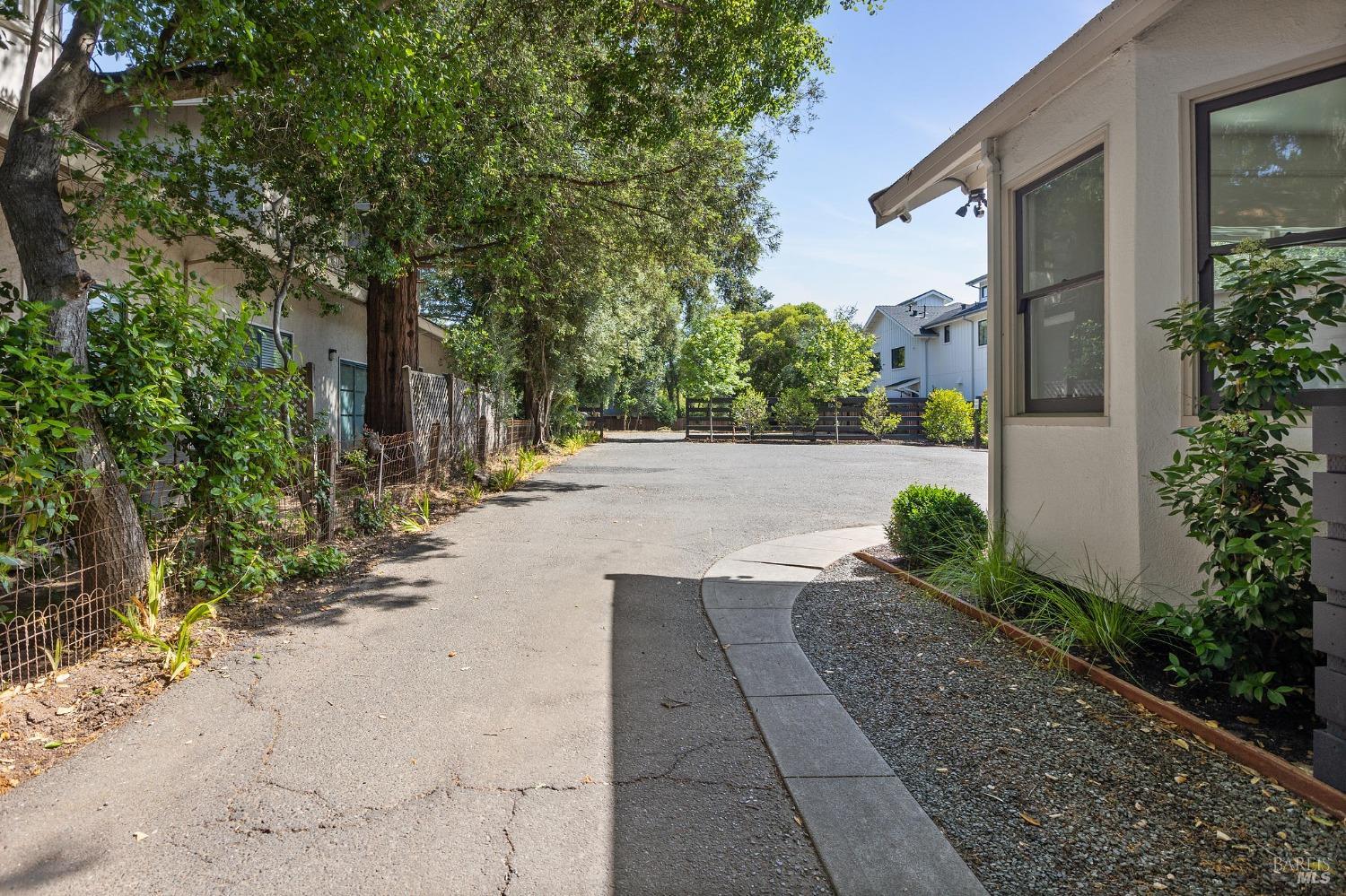 Property photo 40