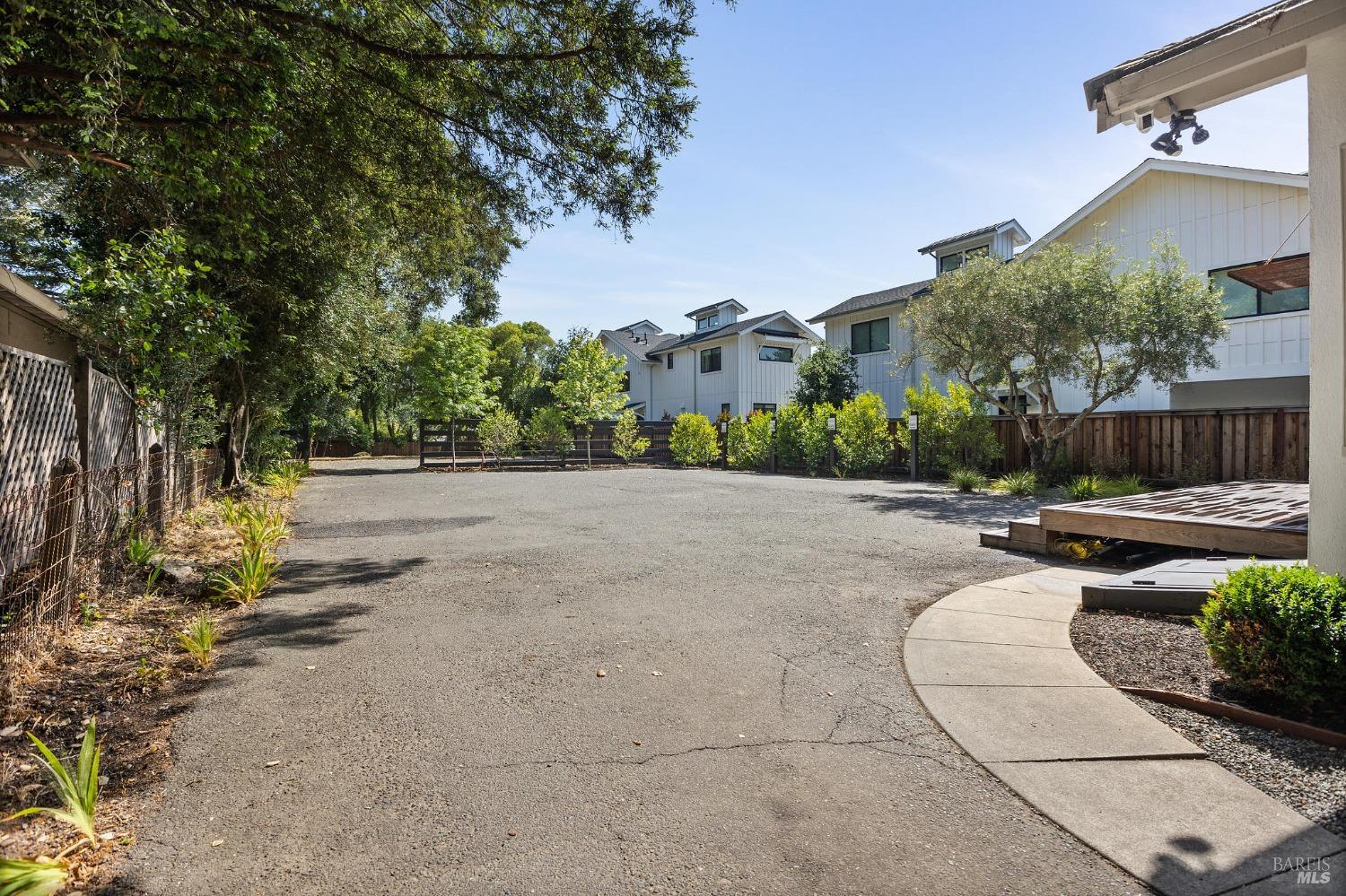 Property photo 41