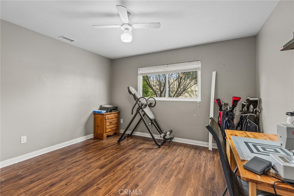 Property photo 36
