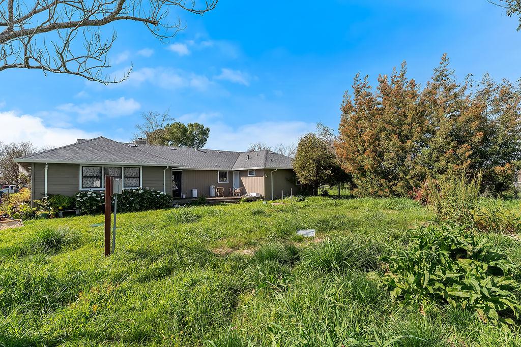 Property photo 24