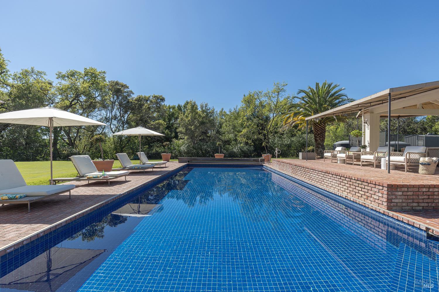 Property photo 28