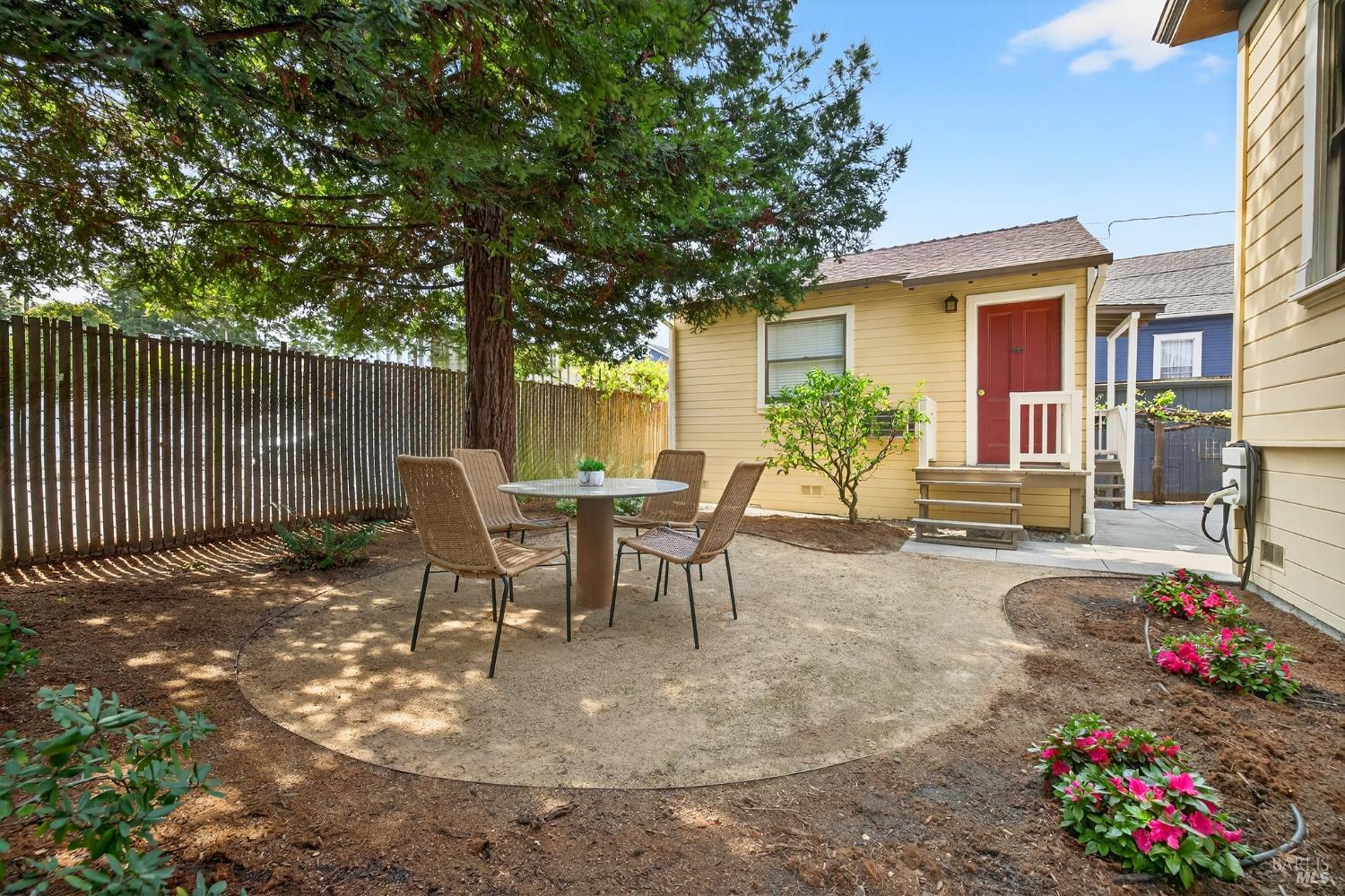 Property photo 36
