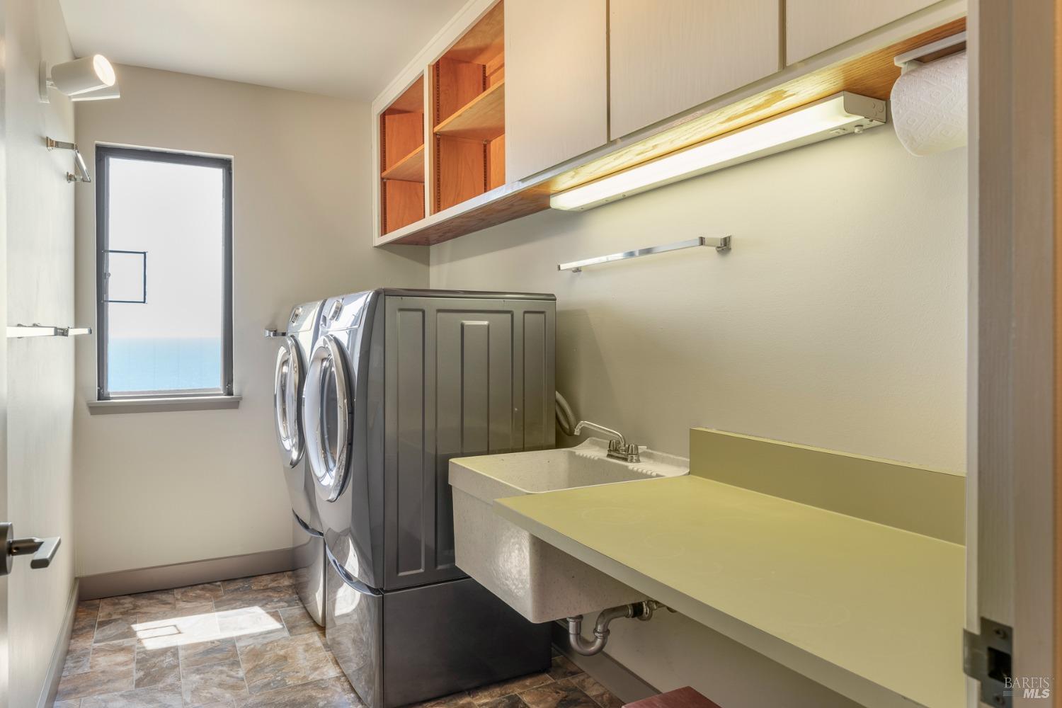 Property photo 46