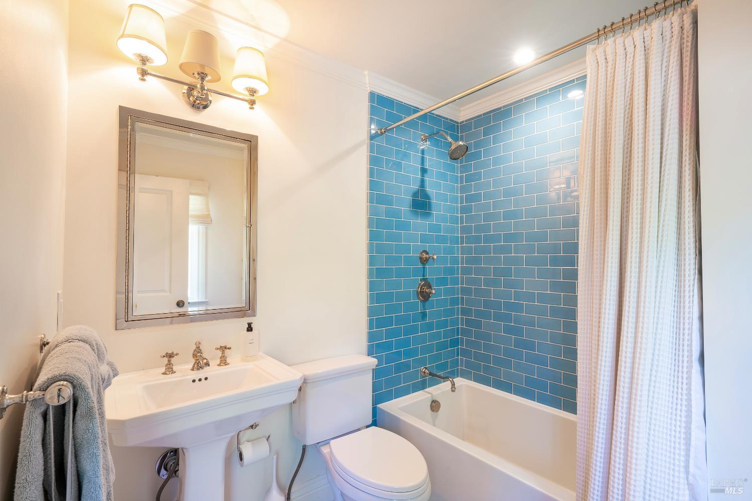 Property photo 25