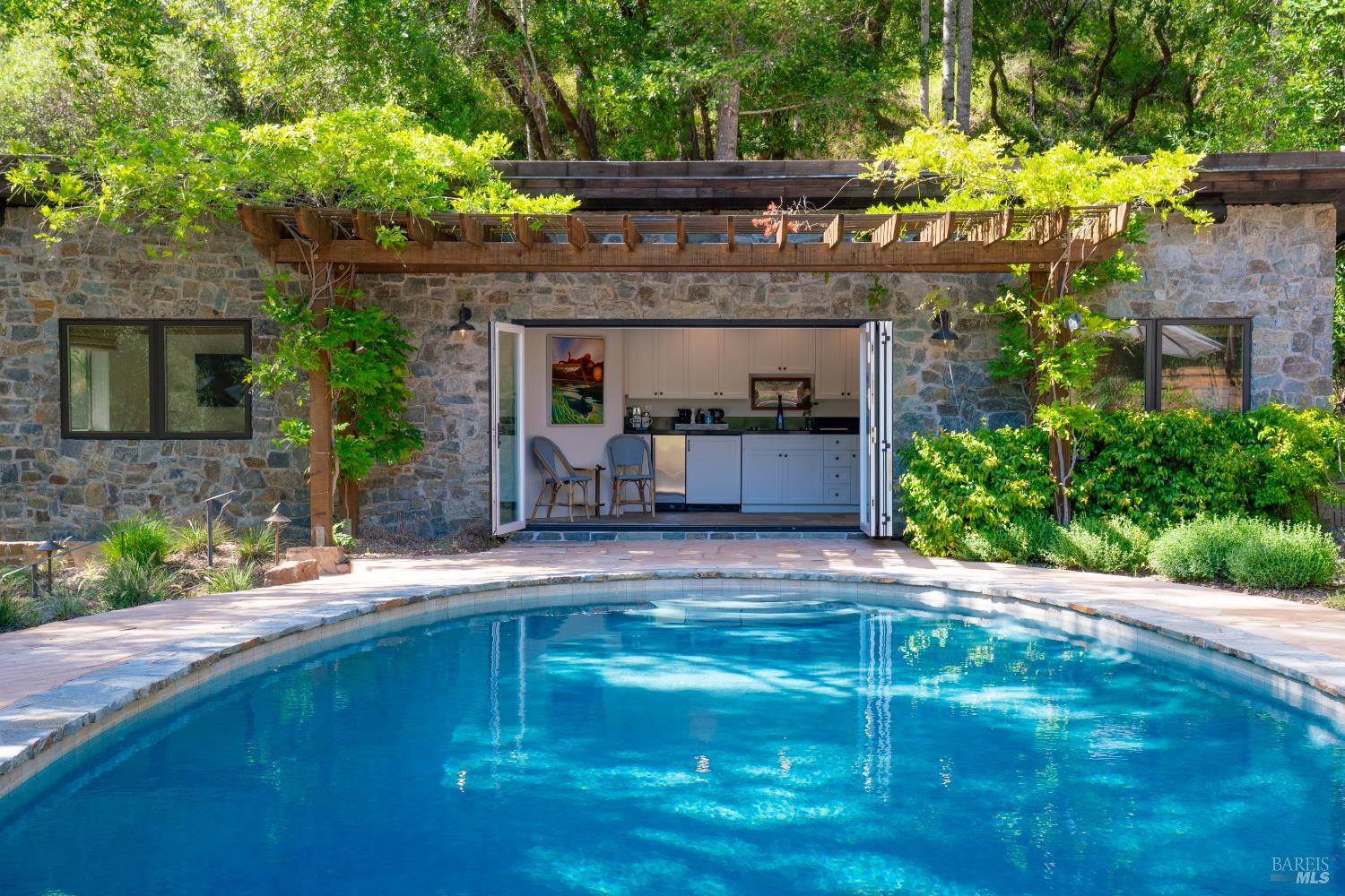 Property photo 31