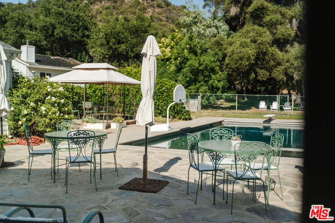 Property photo 22