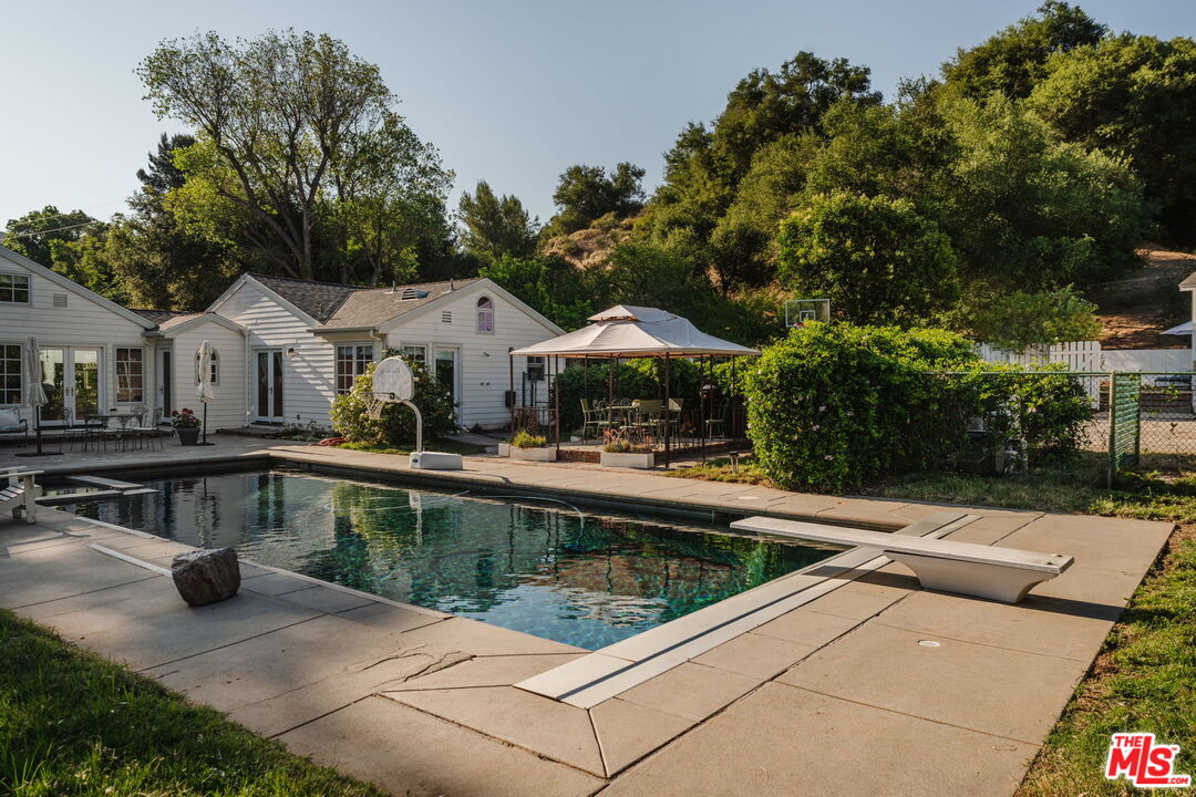 Property photo 42
