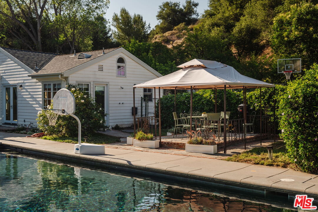 Property photo 43