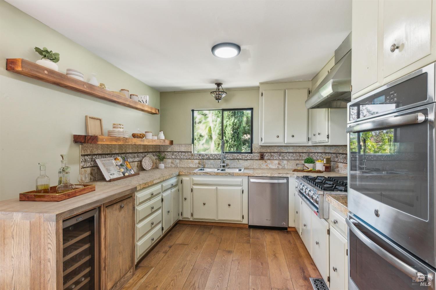 Property photo 22