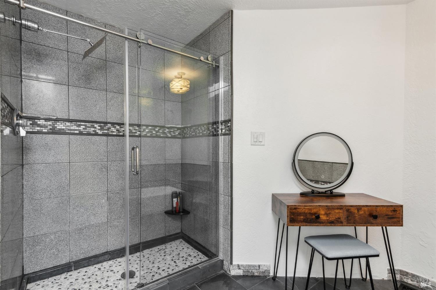Property photo 50