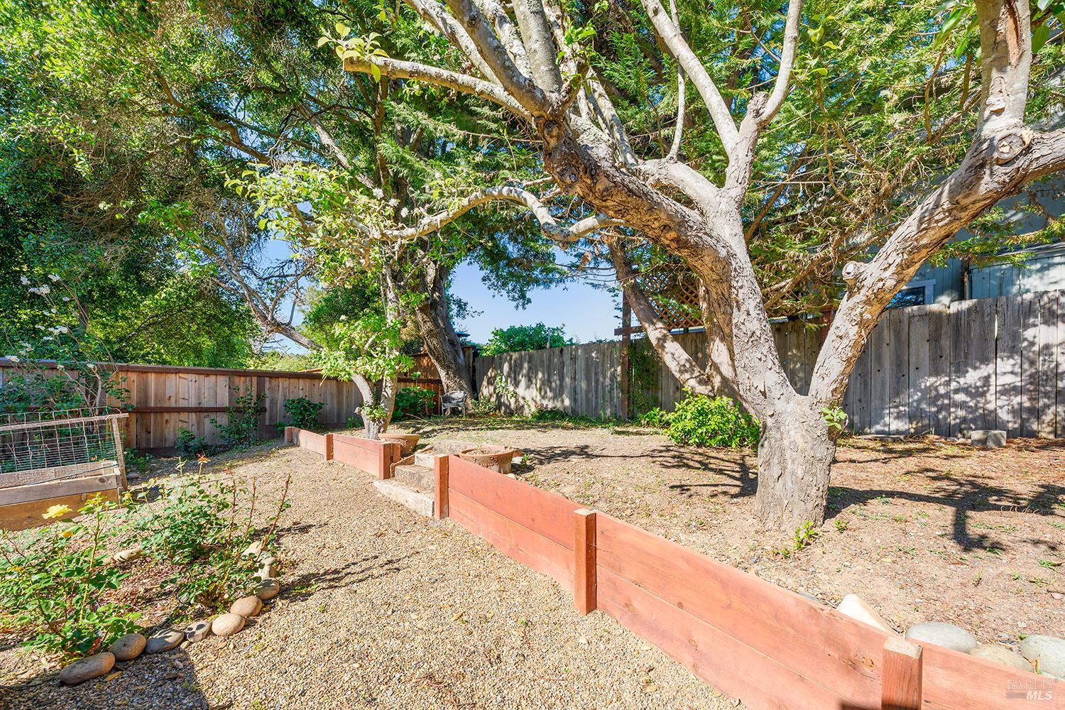 Property photo 44