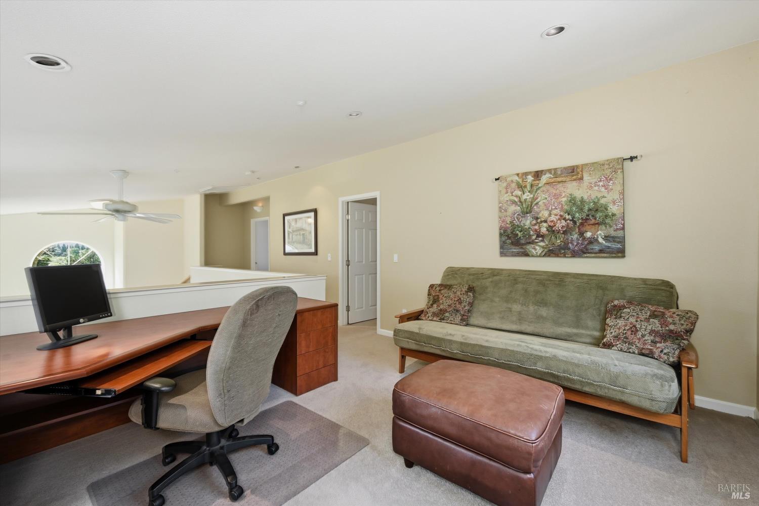 Property photo 31