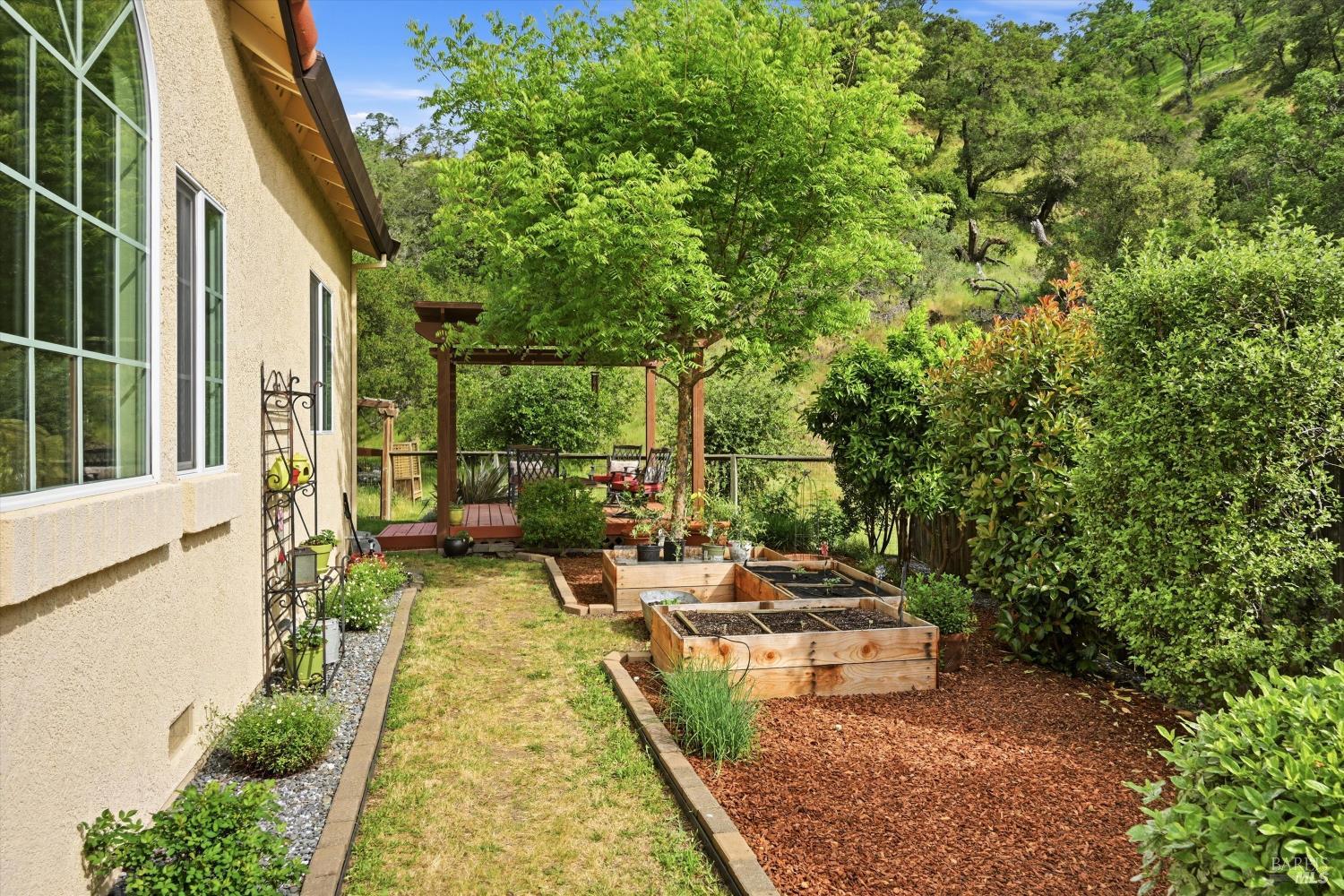 Property photo 40