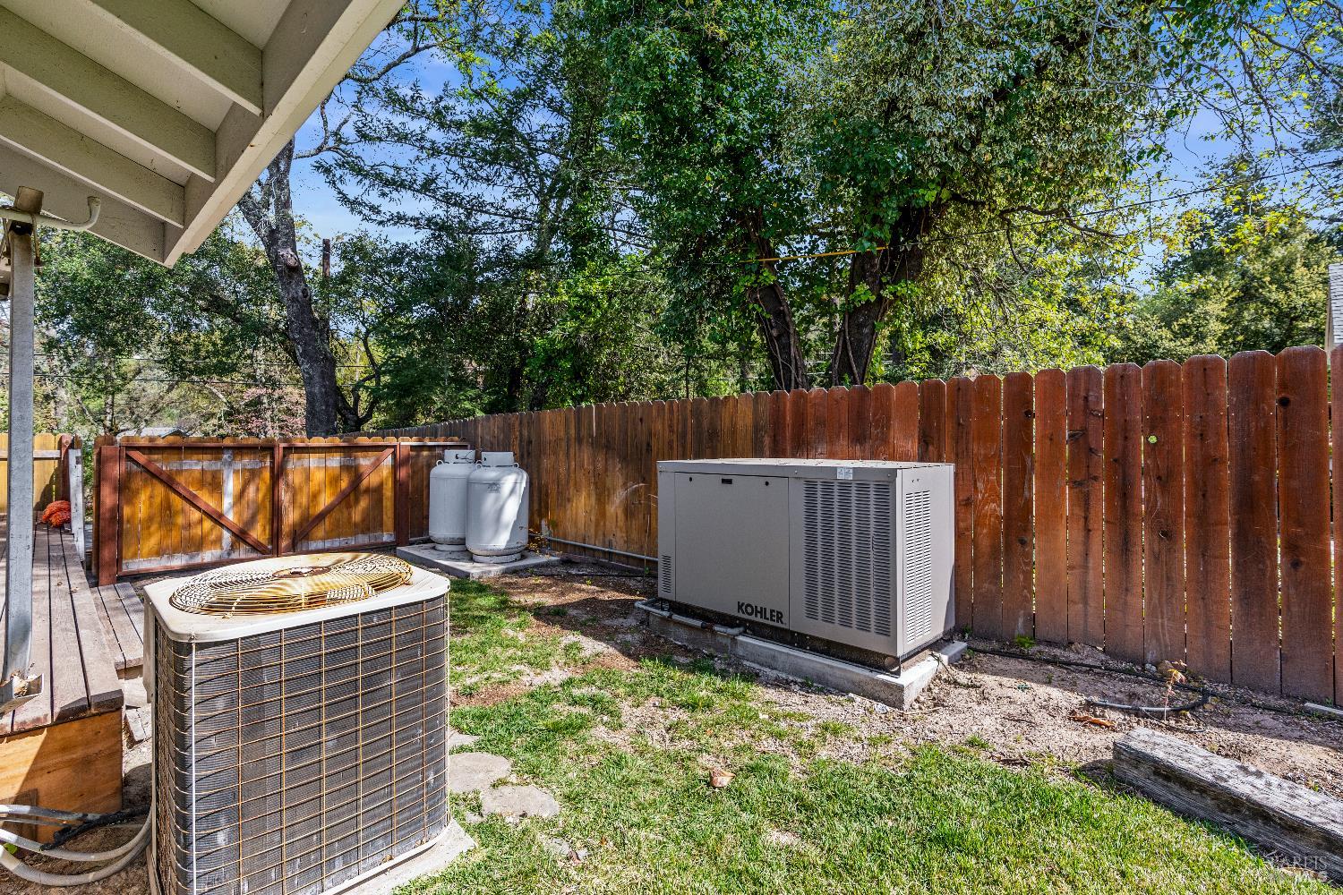 Property photo 44