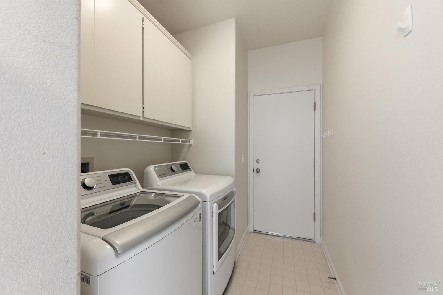Property photo 44