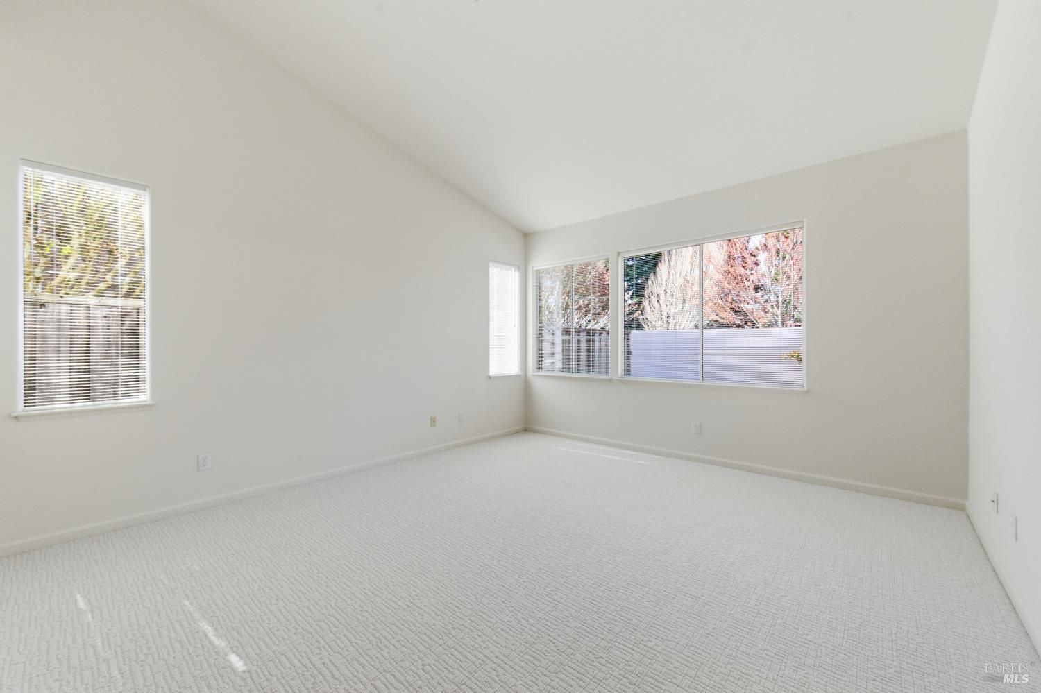 Property photo 50