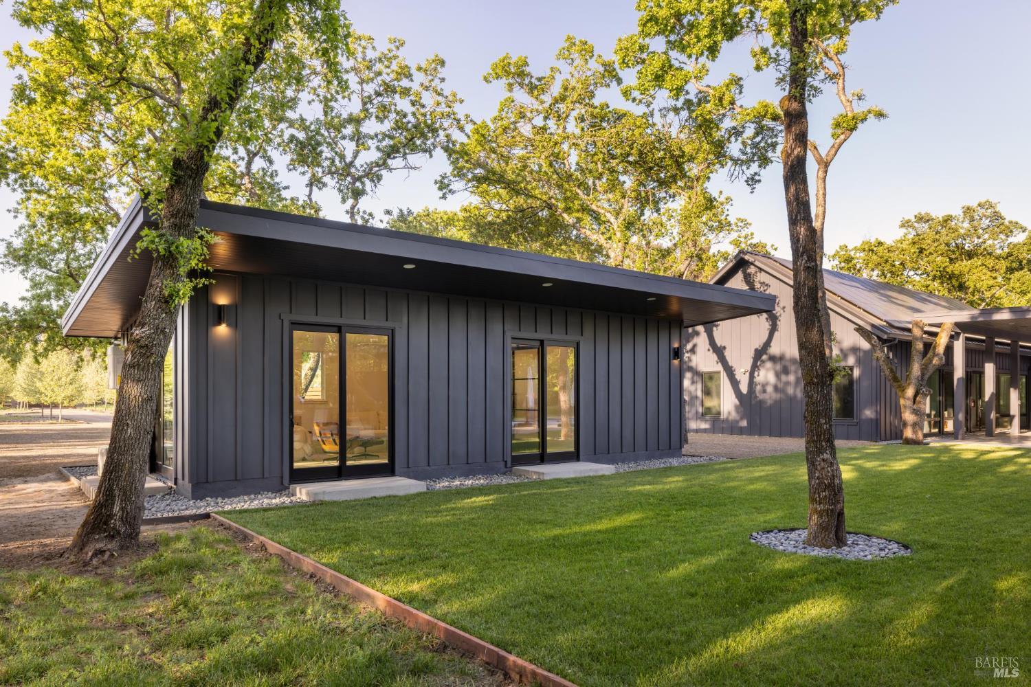 Property photo 35