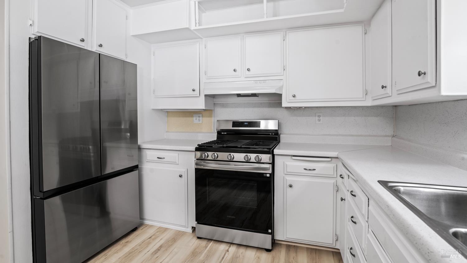 Property photo 23