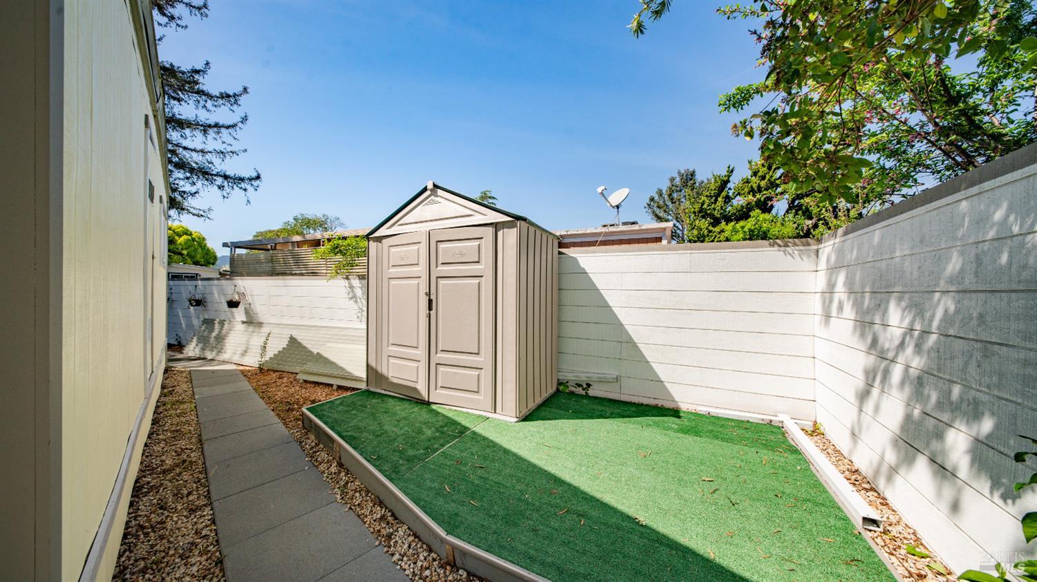Property photo 48
