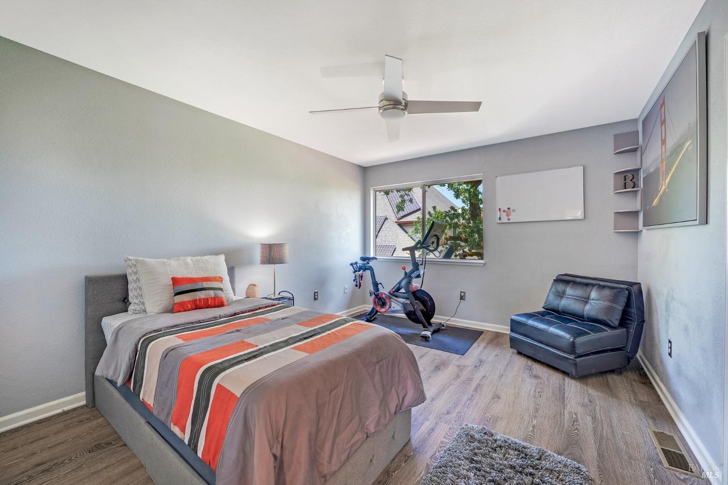 Property photo 35