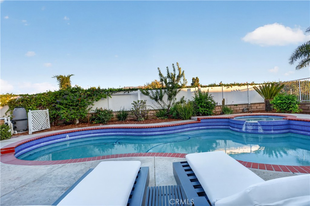 Property photo 44