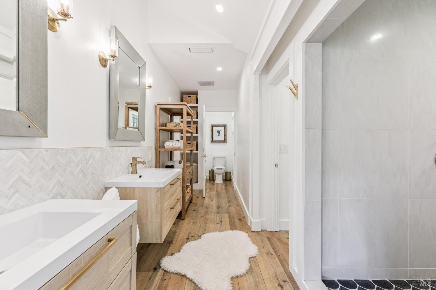 Property photo 50