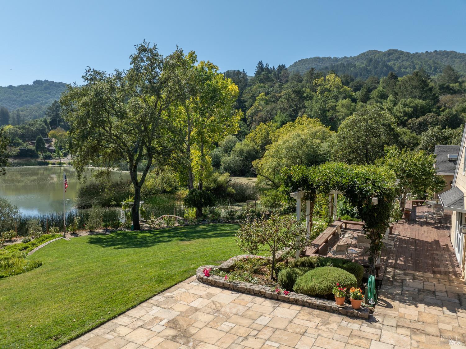 Property photo 35