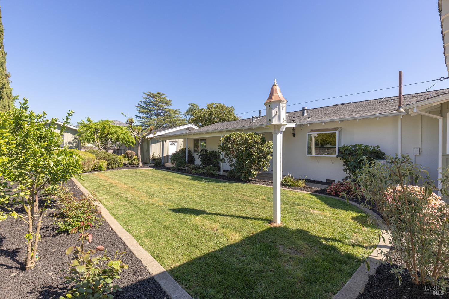 Property photo 44