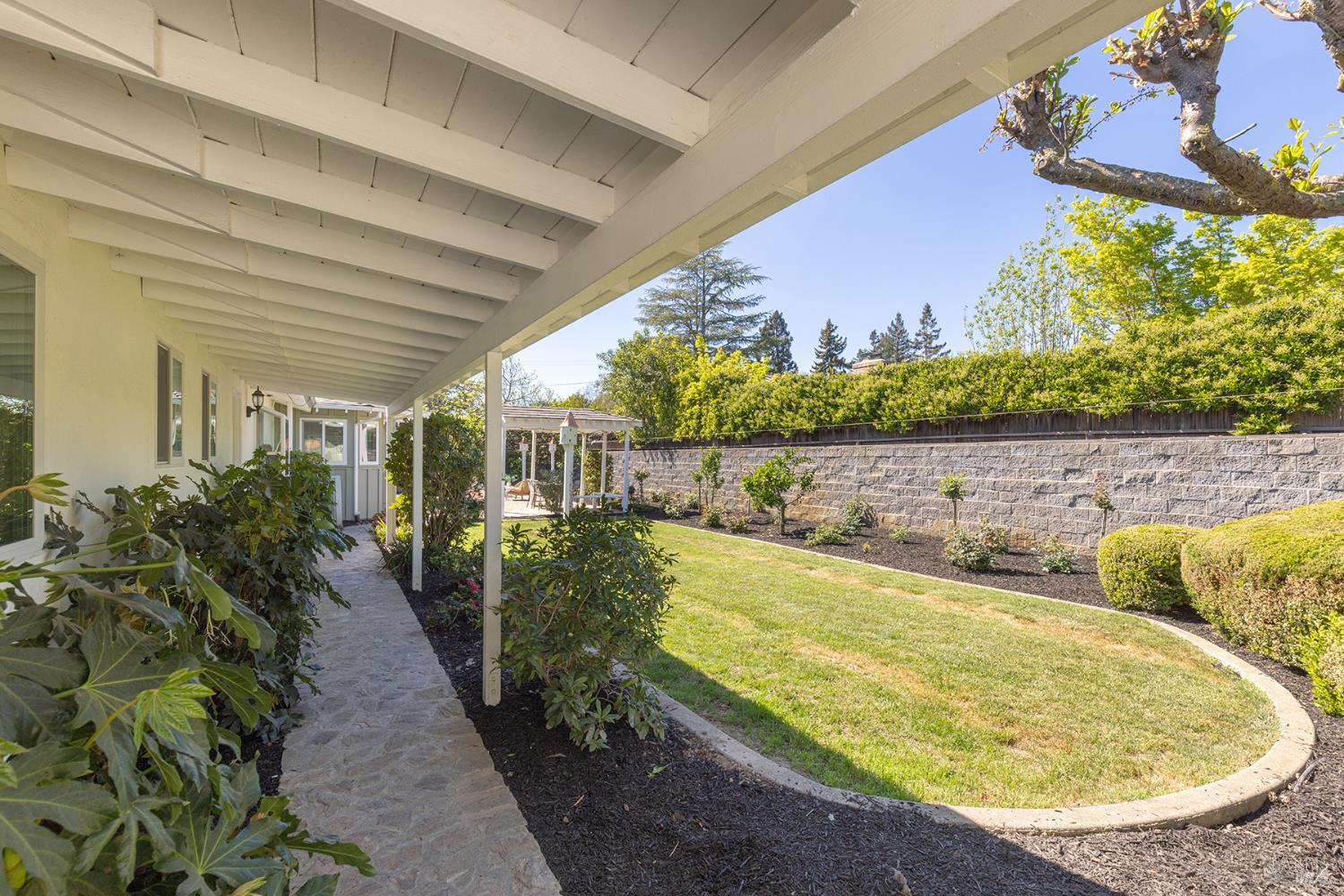 Property photo 46
