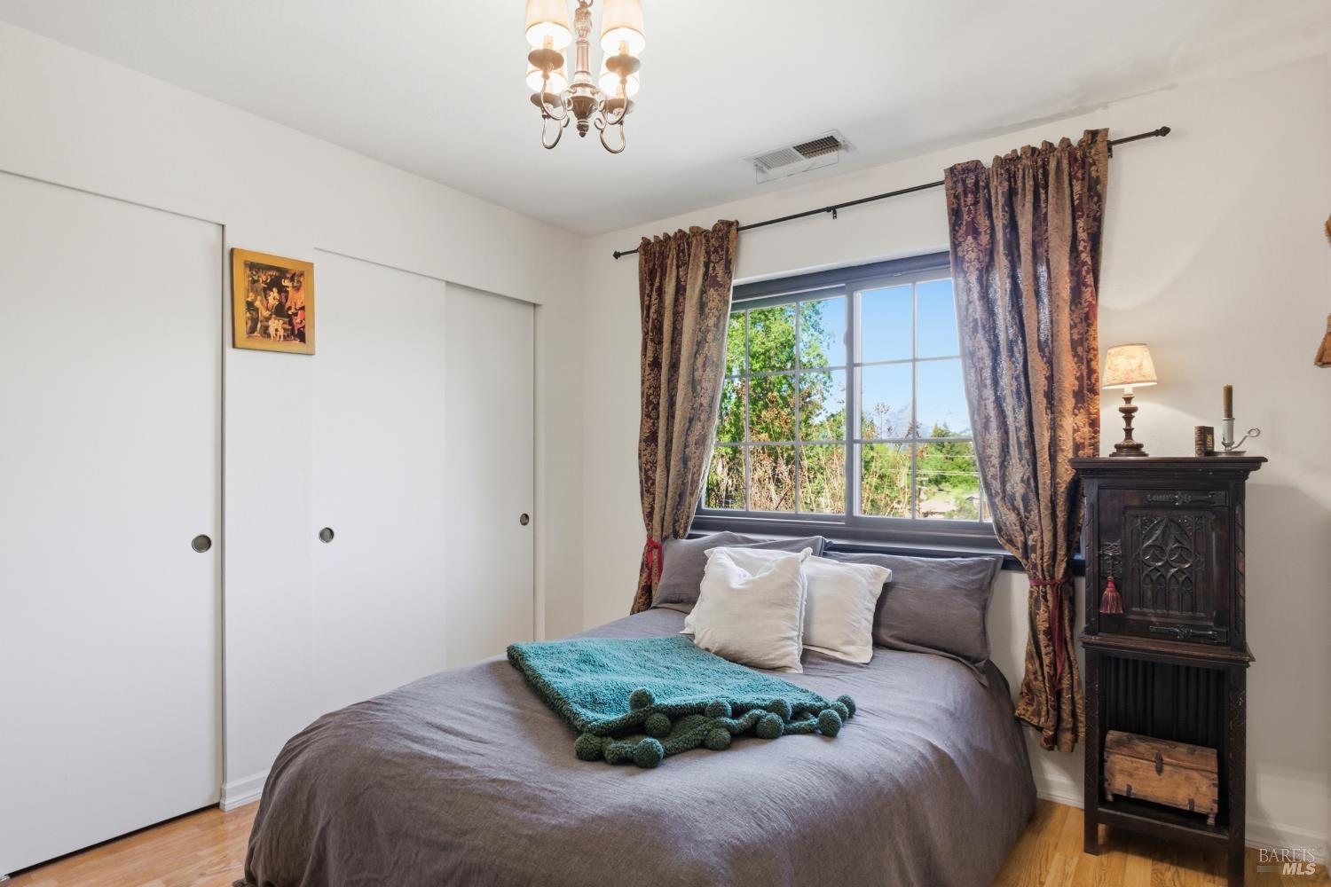 Property photo 36