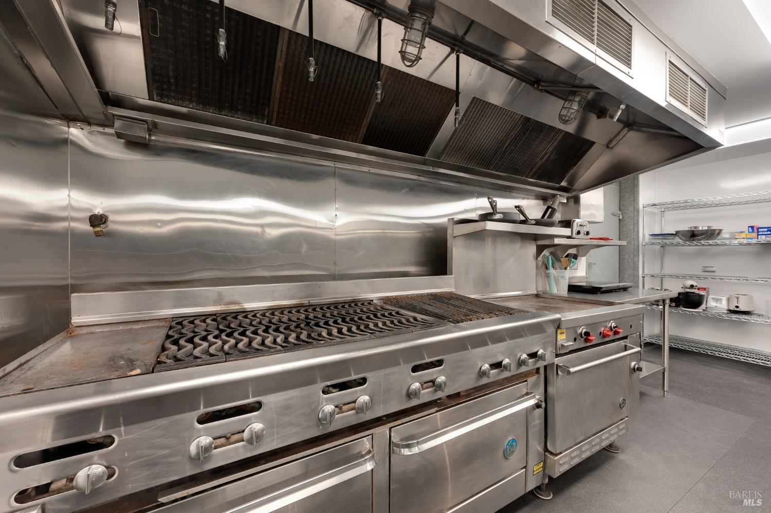 Property photo 32