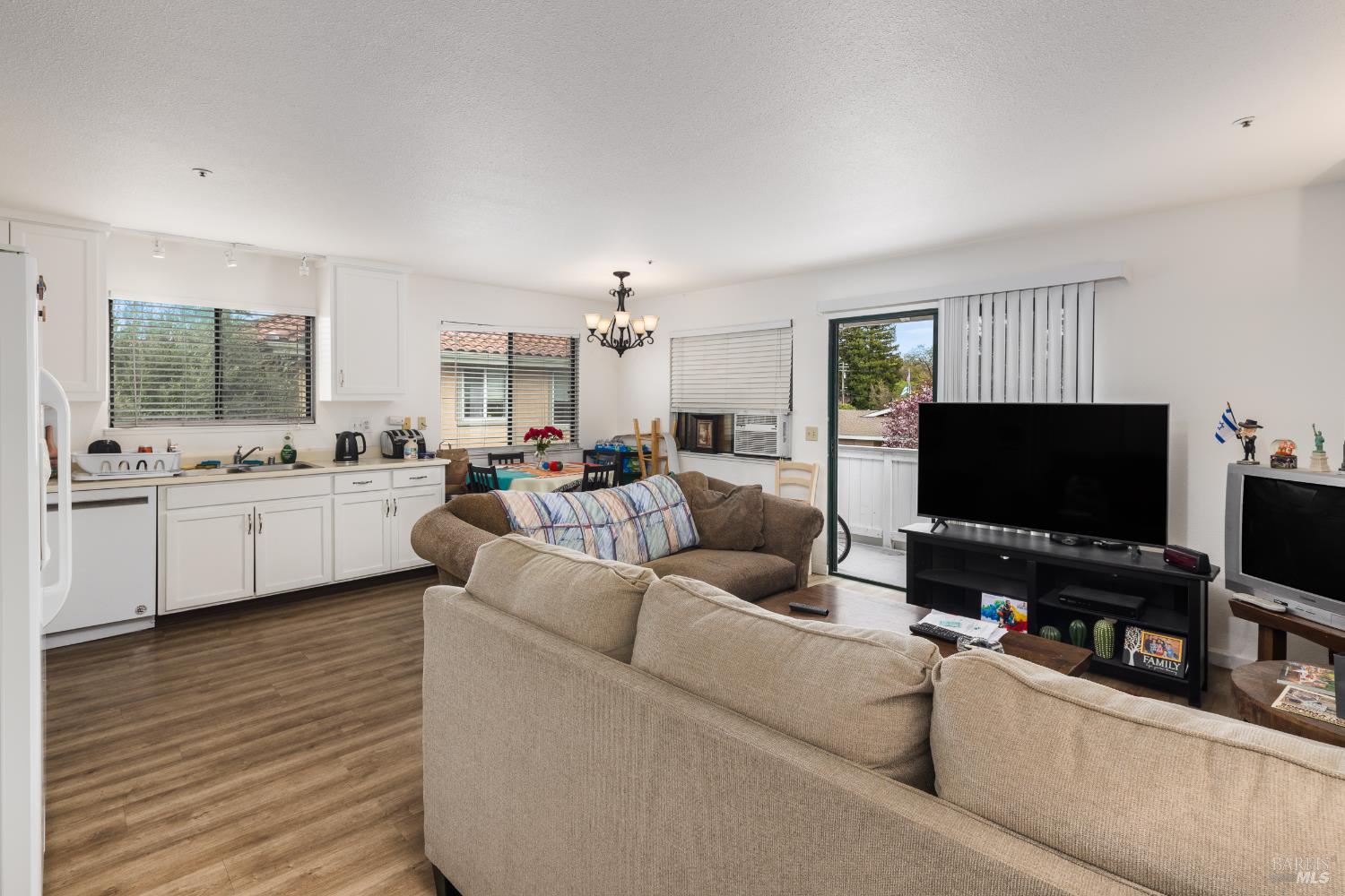 Property photo 44