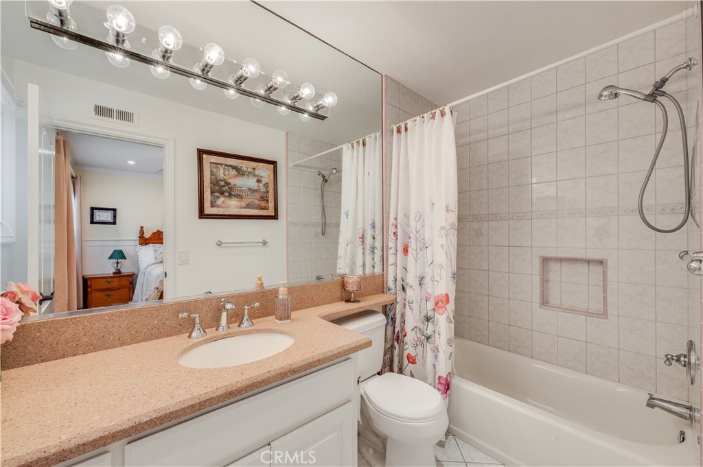 Property photo 50