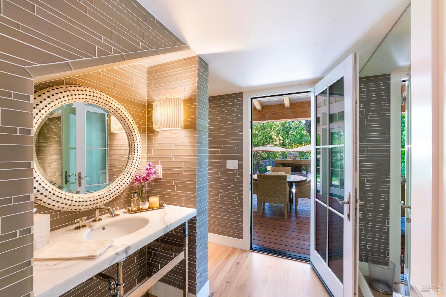 Property photo 32