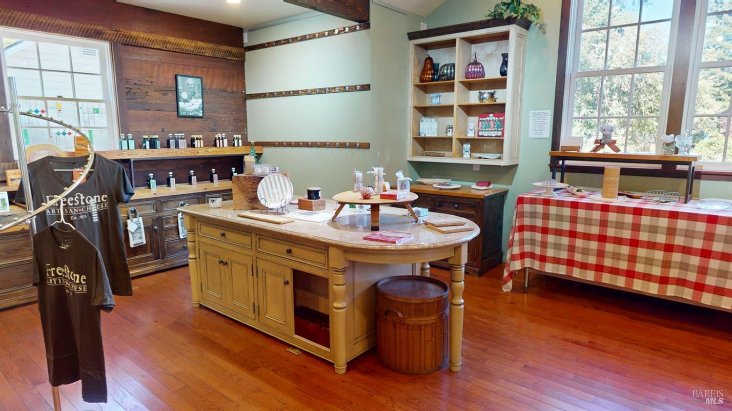 Property photo 23