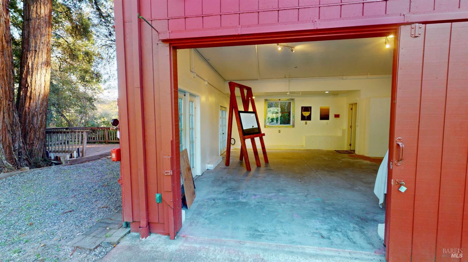 Property photo 43