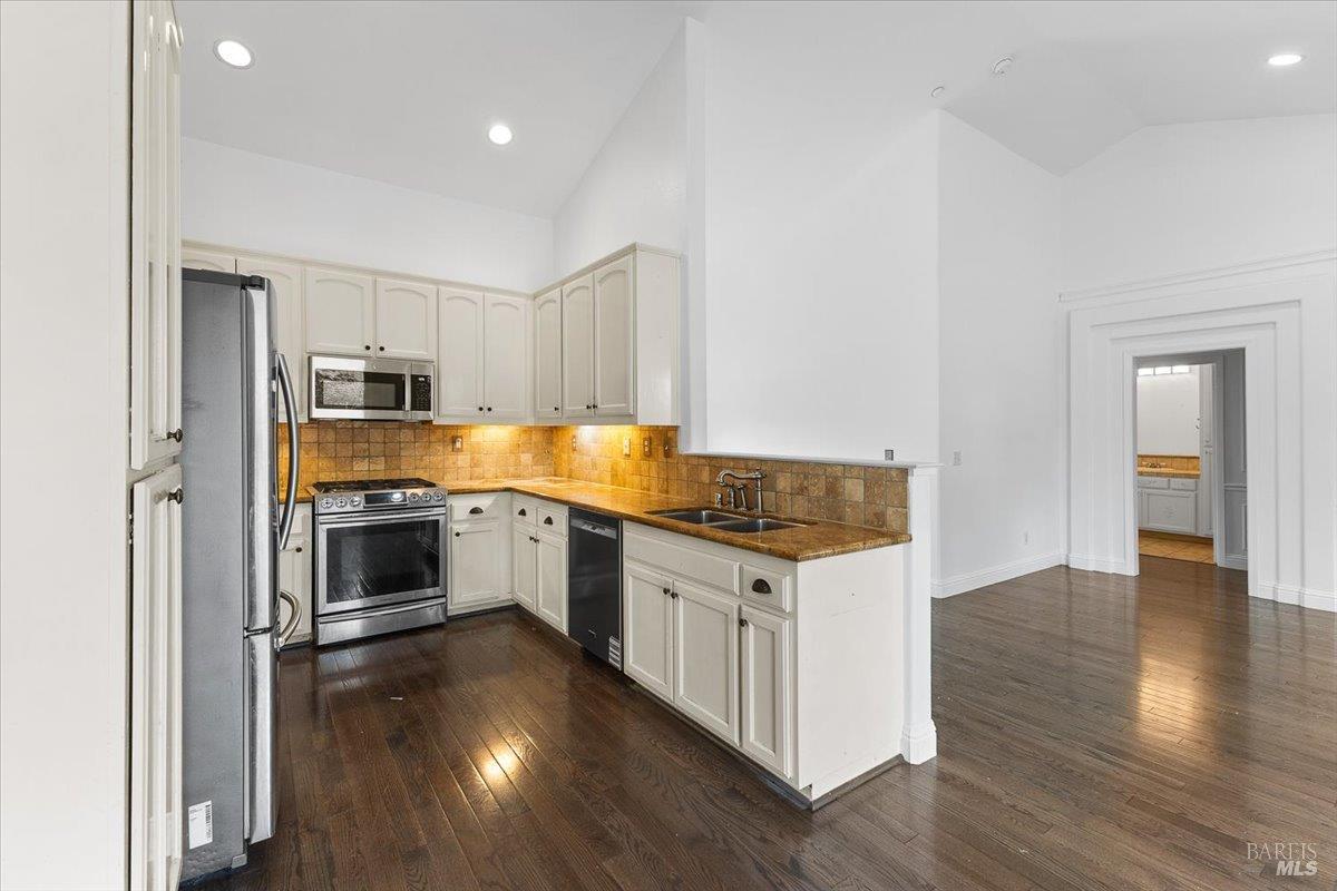 Property photo 17