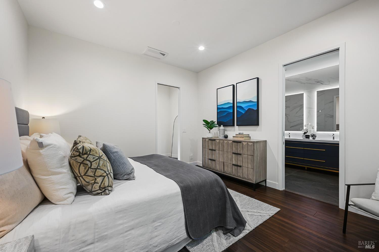 Property photo 50