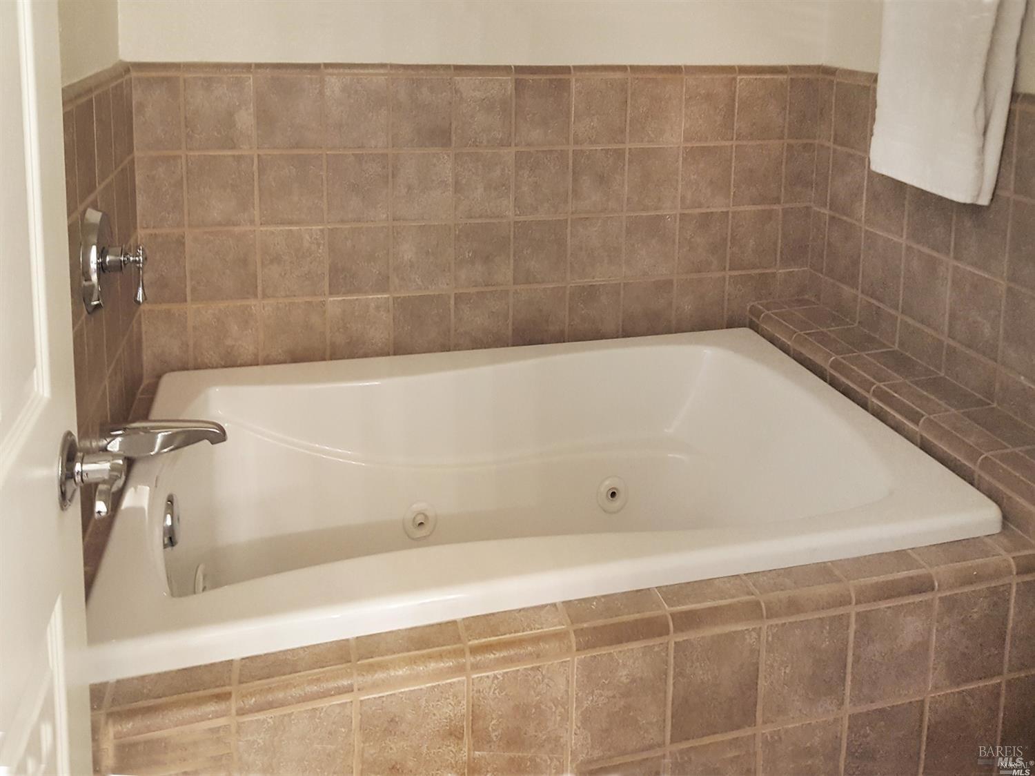 Property photo 32