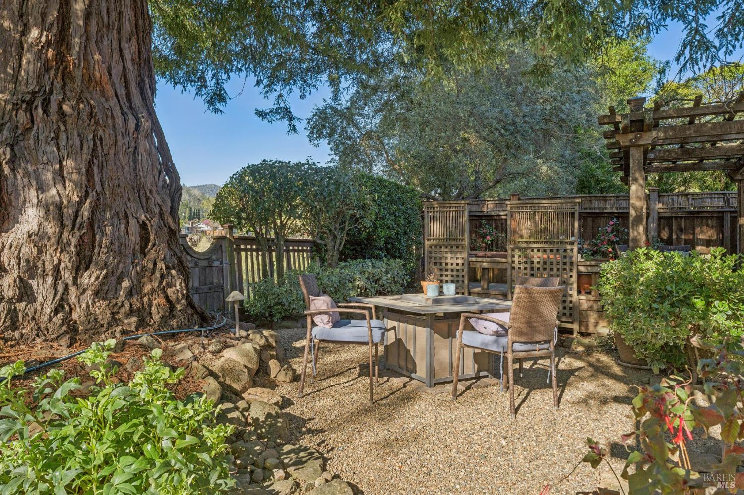 Property photo 28