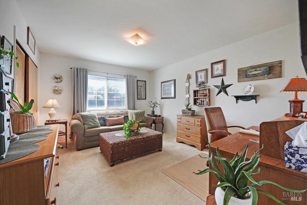 Property photo 28