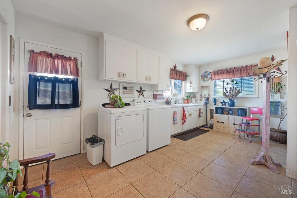 Property photo 33
