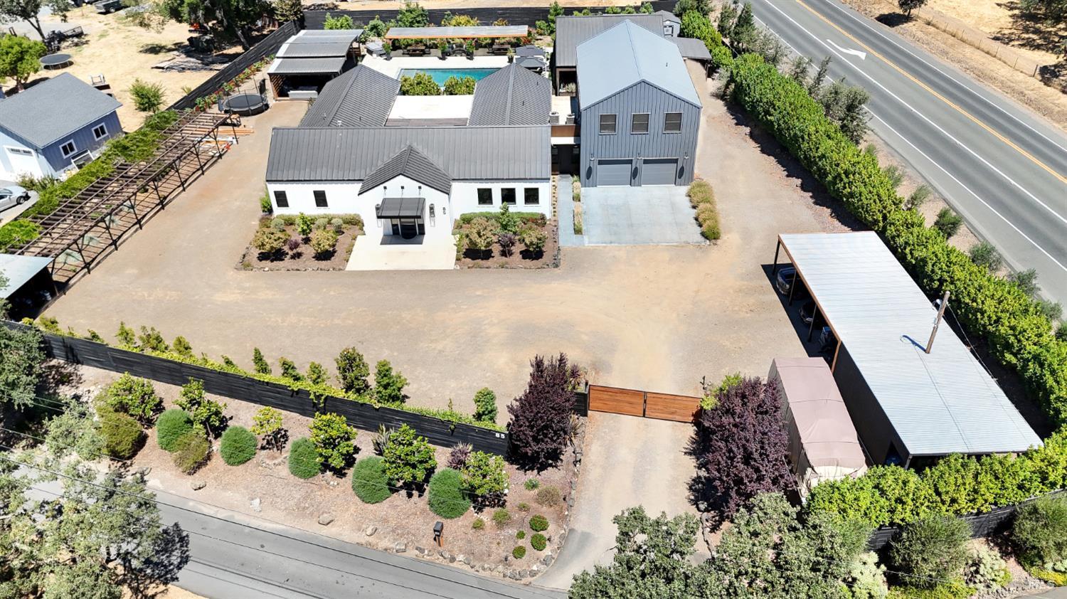 Property photo 8