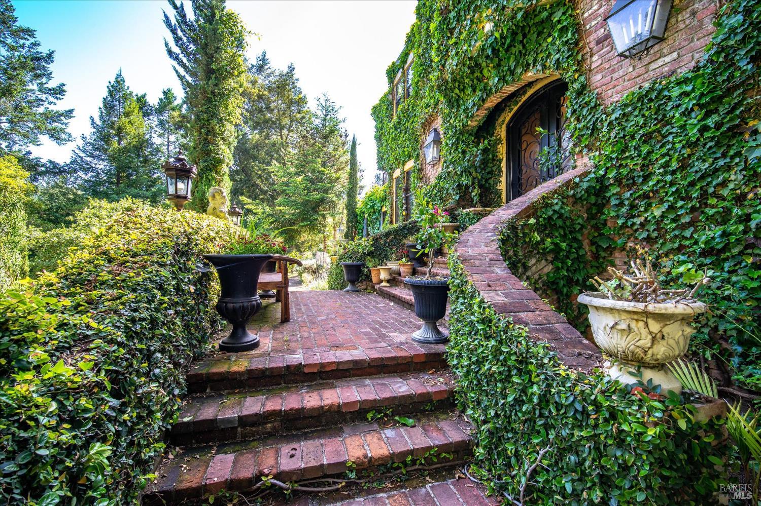 Property photo 13