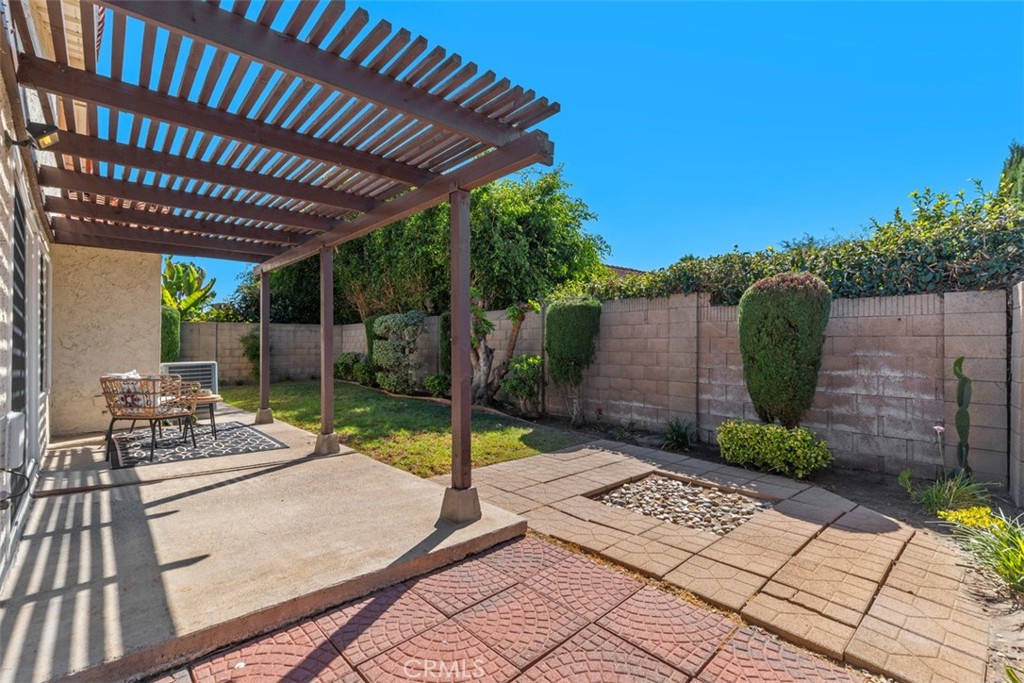 Property photo 44