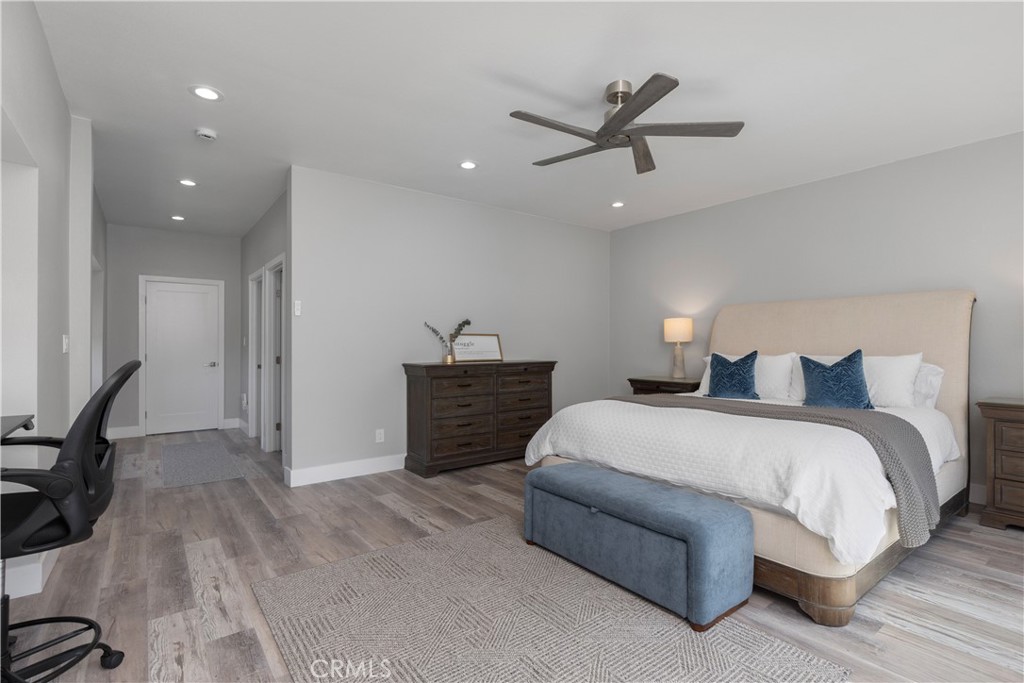 Property photo 37
