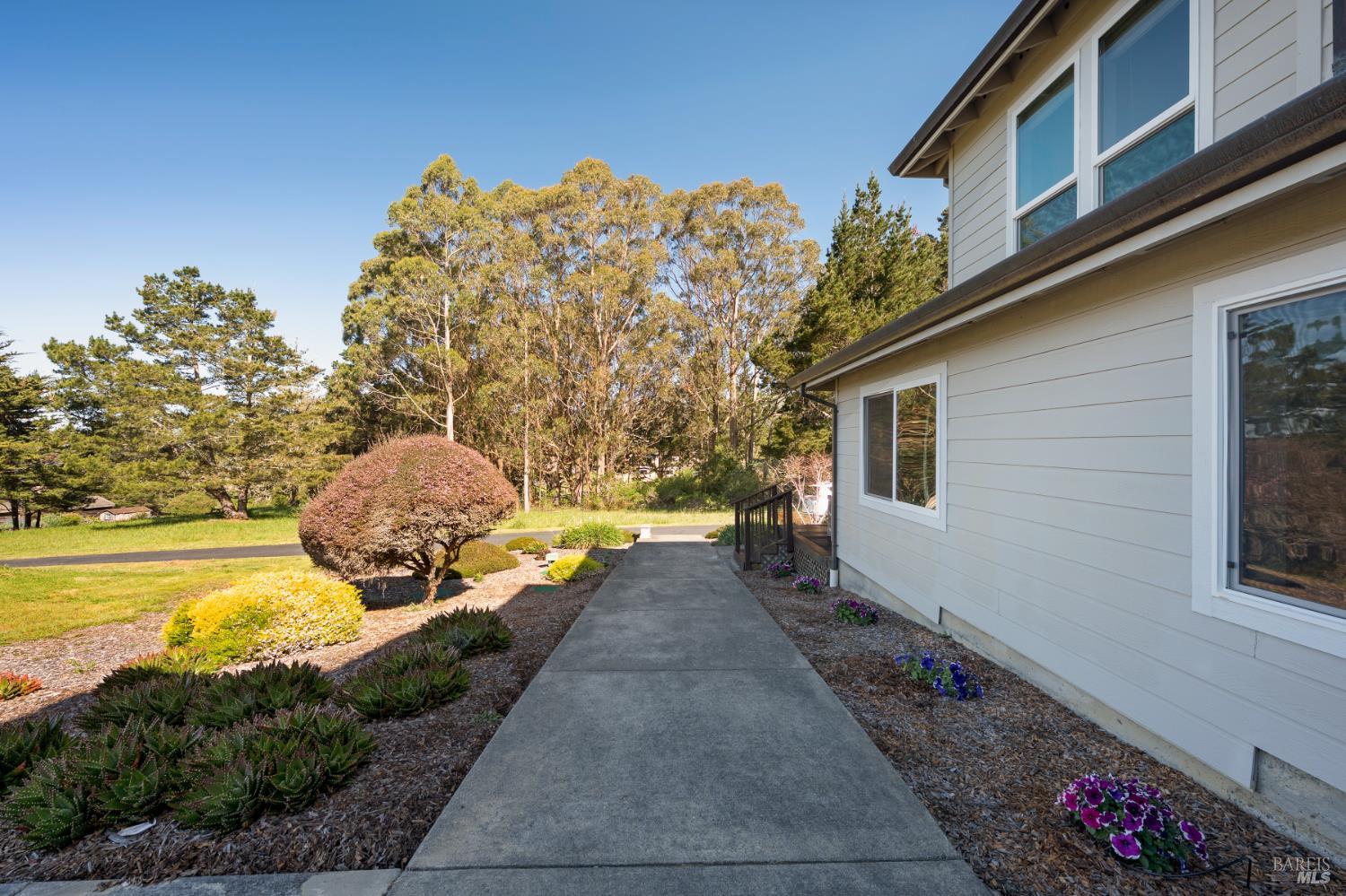 Property photo 25