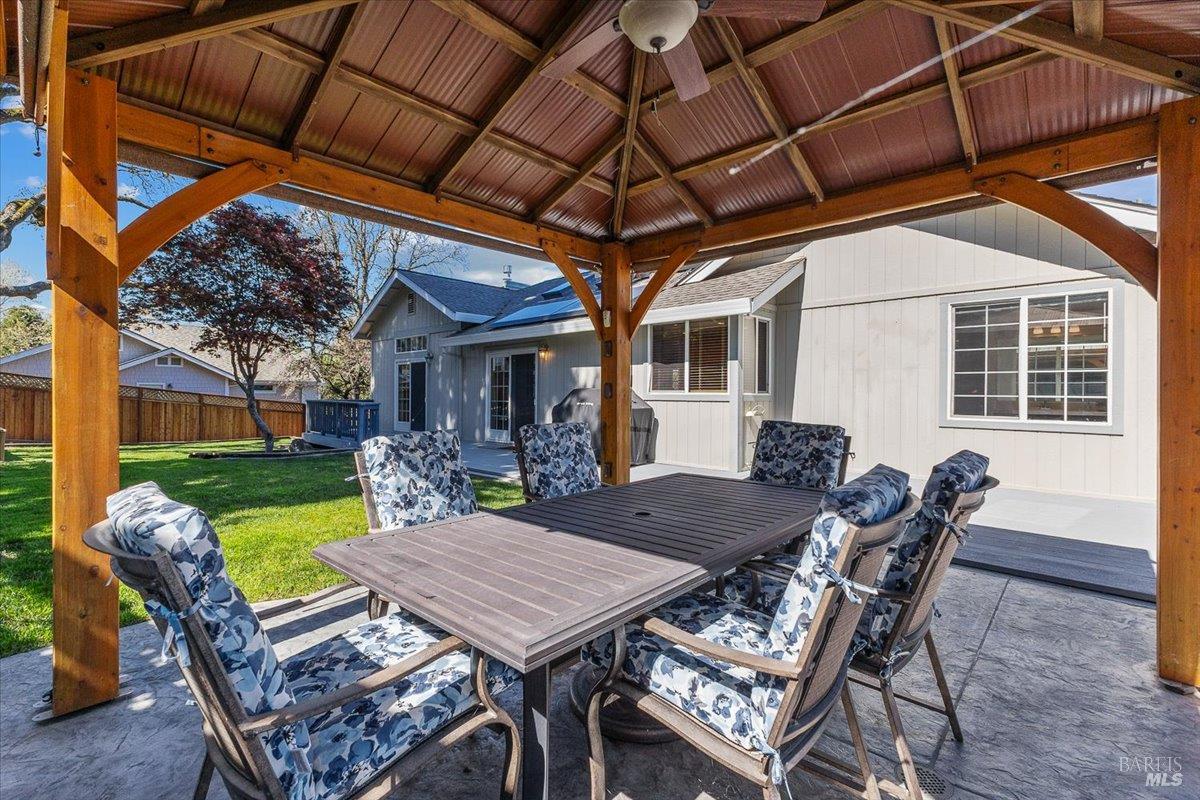 Property photo 44