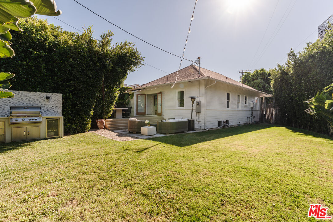 Property photo 31
