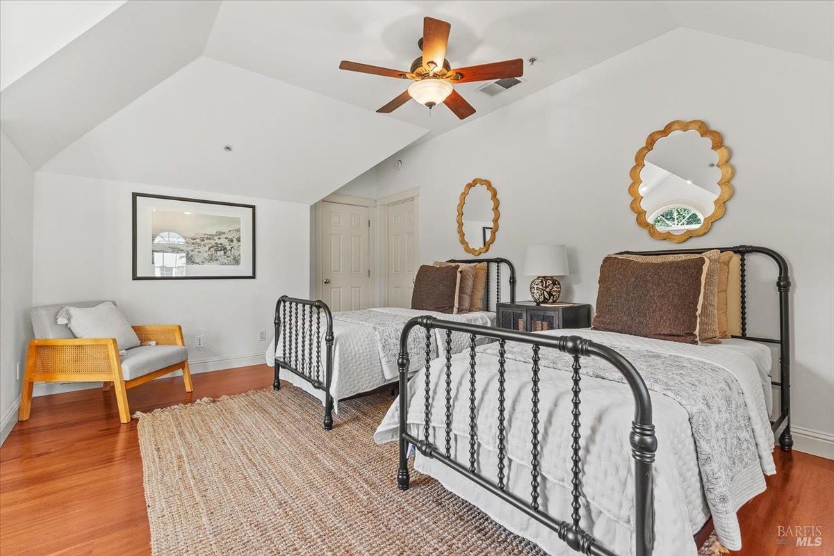 Property photo 50